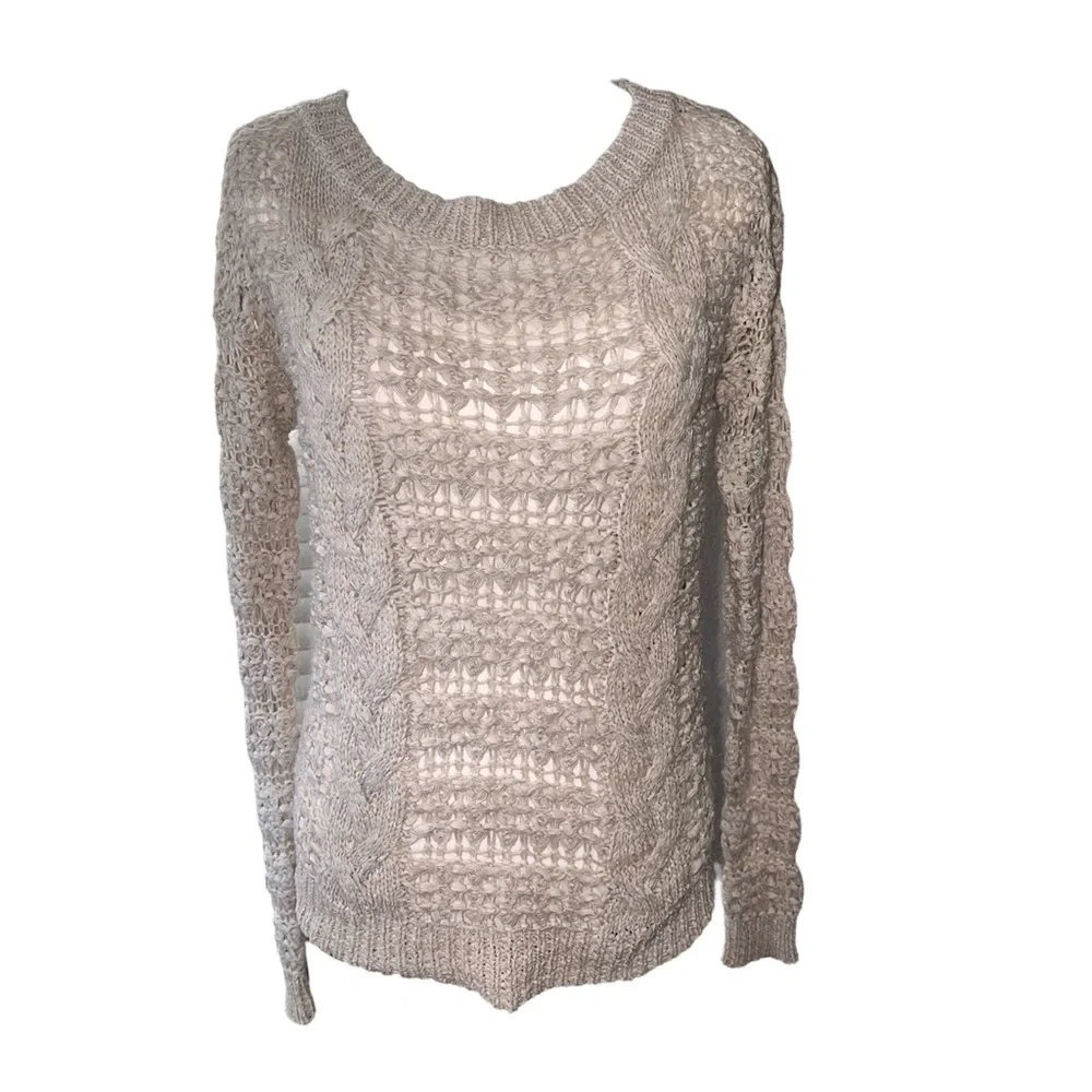 Pins & Needles🦎Fuzzy Cable Knit Pullover🌵